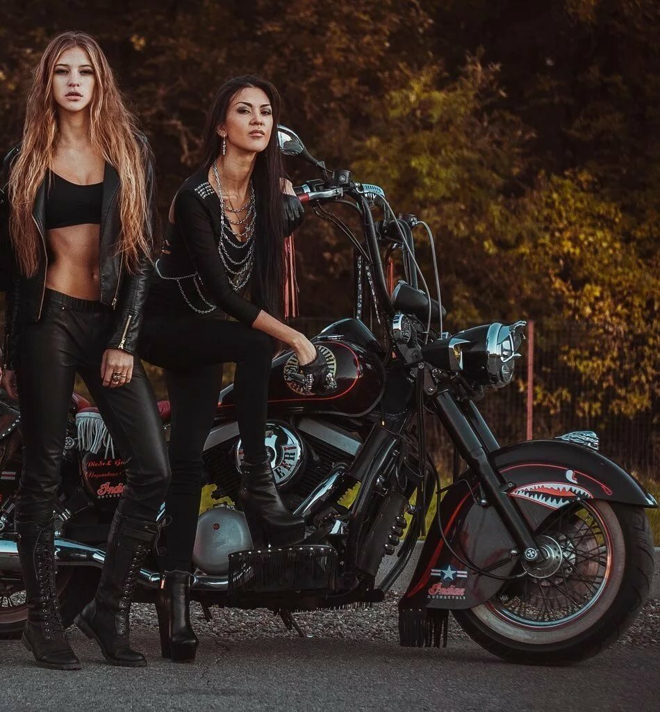 Beautiful girls and bikes in Kerman