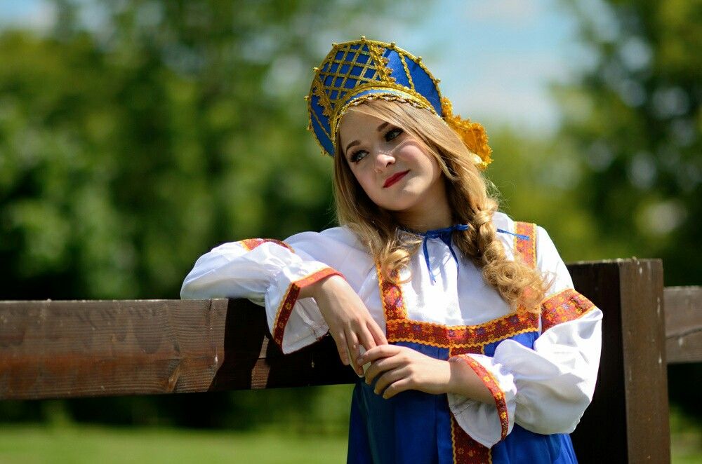 Photo Slavic girls in Kerman