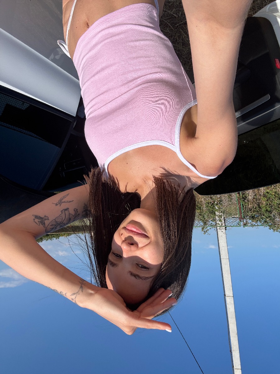 Sexy model Tina in Kerman